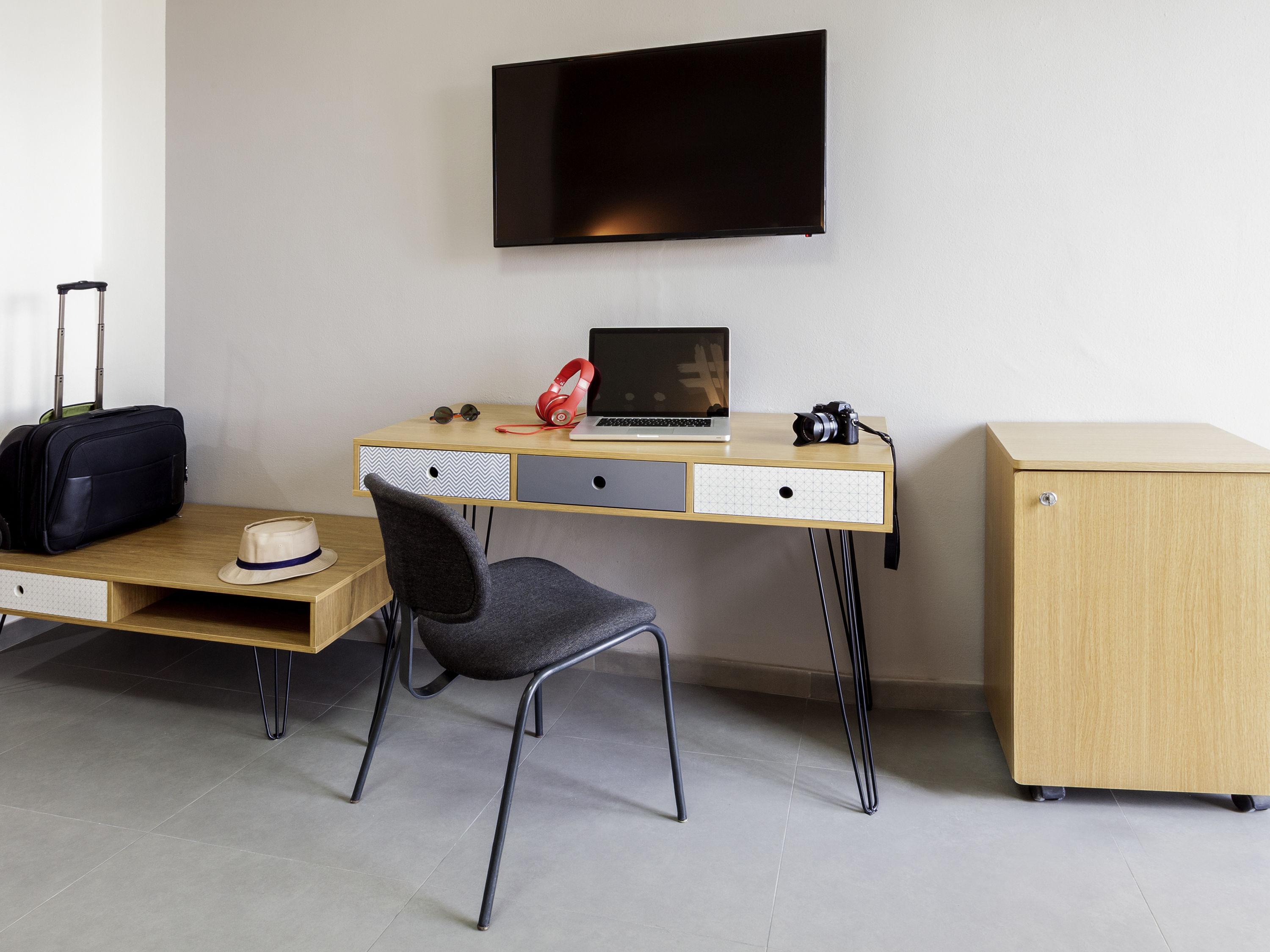 Hotel Ibis Styles Brindisi Esterno foto