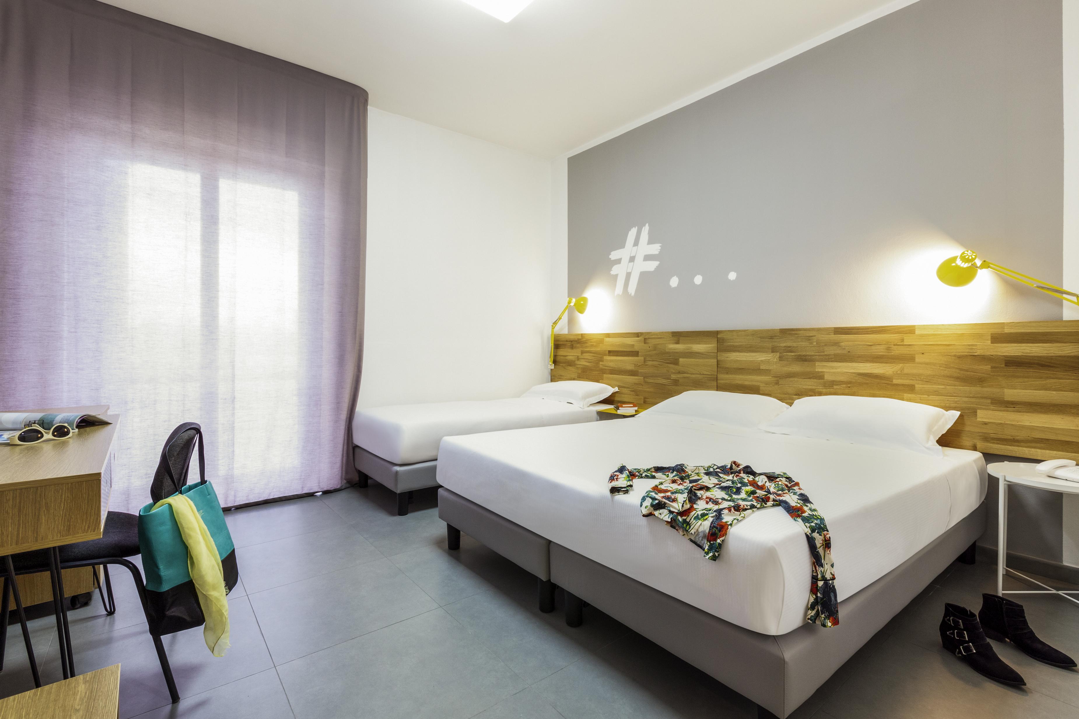 Hotel Ibis Styles Brindisi Esterno foto