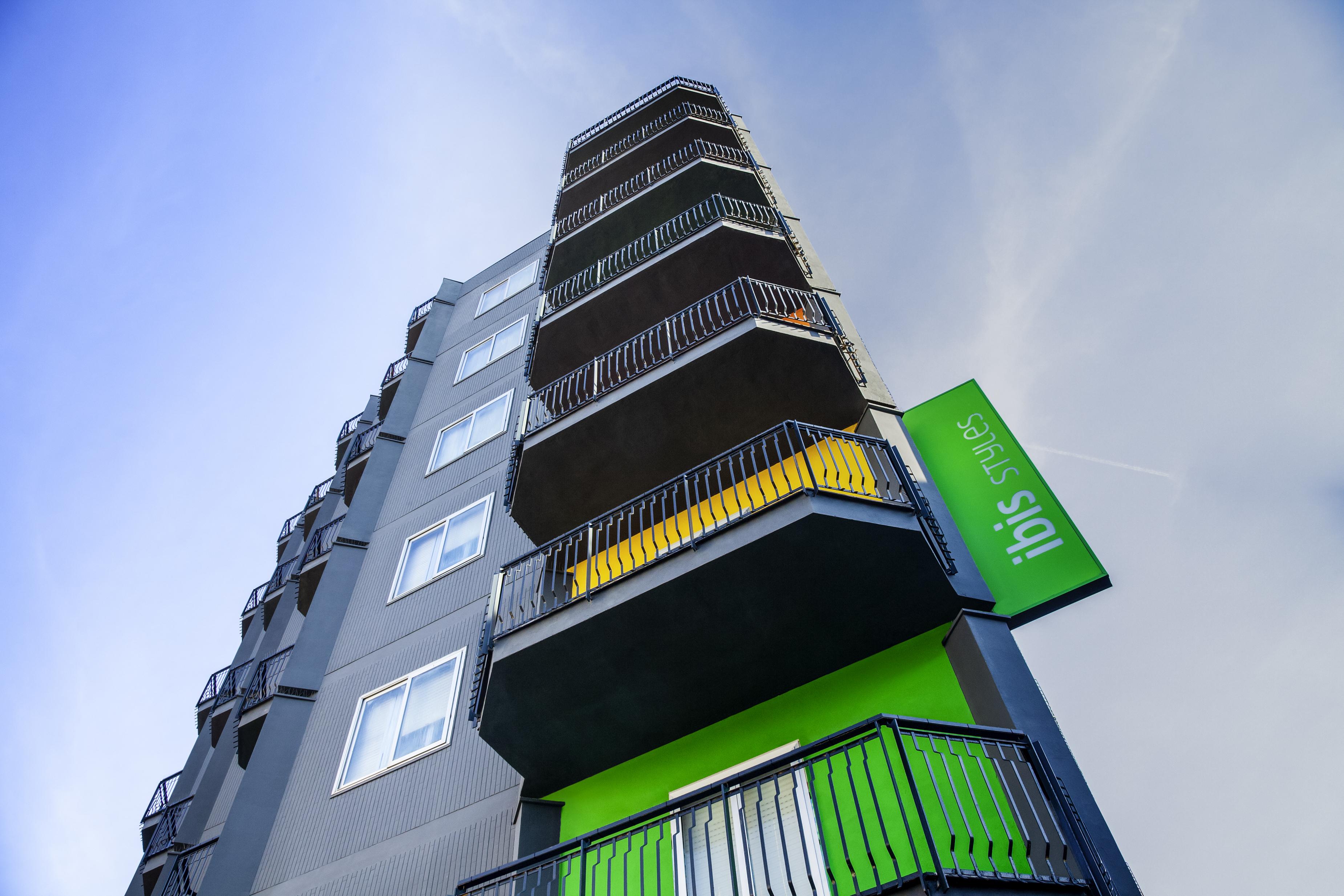 Hotel Ibis Styles Brindisi Esterno foto